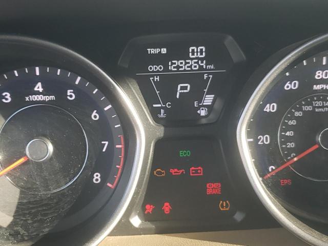 Photo 8 from auction – 2012 HYUNDAI ELANTRA GL with VIN 5NPDH4AE7CH137942