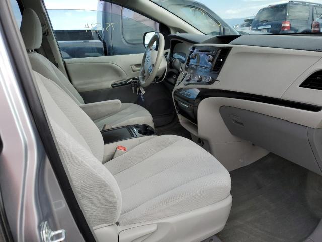Photo 5 from auction – 2012 TOYOTA SIENNA LE with VIN 5TDKK3DC5CS227971