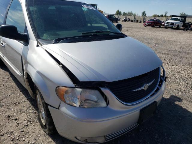 Photo 9 from auction – 2003 CHRYSLER TOWN & CNT with VIN 2C8GP64L93R209358