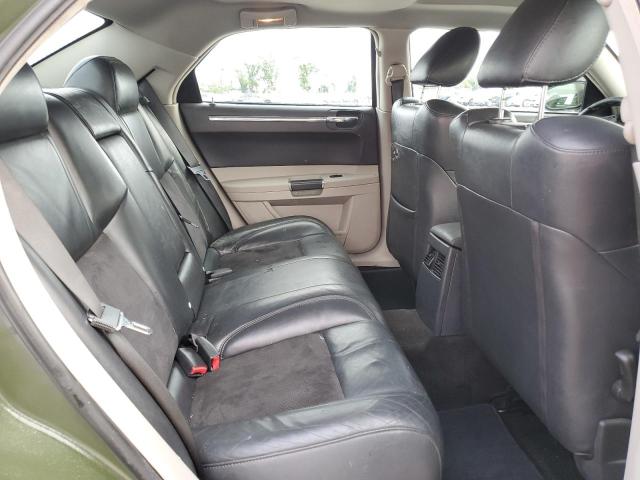 Photo 6 from auction – 2006 CHRYSLER 300C SRT-8 with VIN 2C3KA73W56H104717