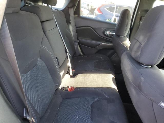 Photo 6 from auction – 2019 JEEP CHEROKEE L with VIN 1C4PJLCBXKD262355