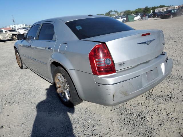 Photo 3 from auction – 2010 CHRYSLER 300 TOURIN with VIN 2C3CA5CV2AH284649