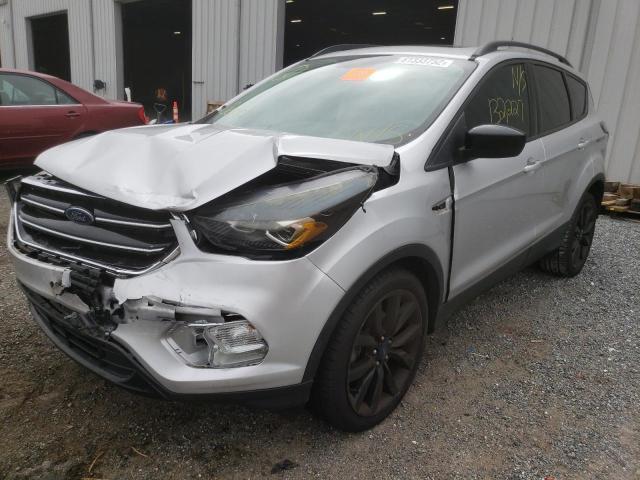 Photo 2 from auction – 2017 FORD ESCAPE SE with VIN 1FMCU0GD2HUA75888