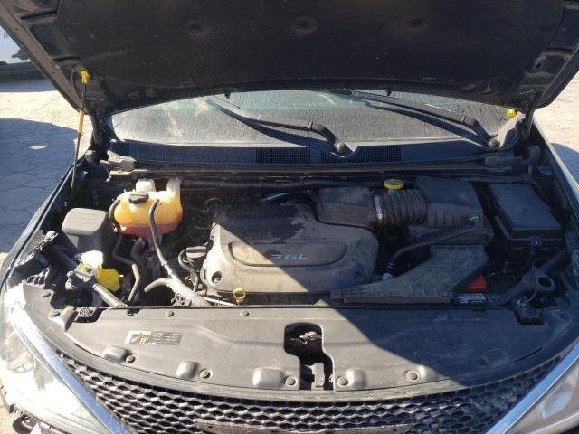 Photo 7 from auction – 2017 CHRYSLER PACIFICA L with VIN 2C4RC1GG9HR787958
