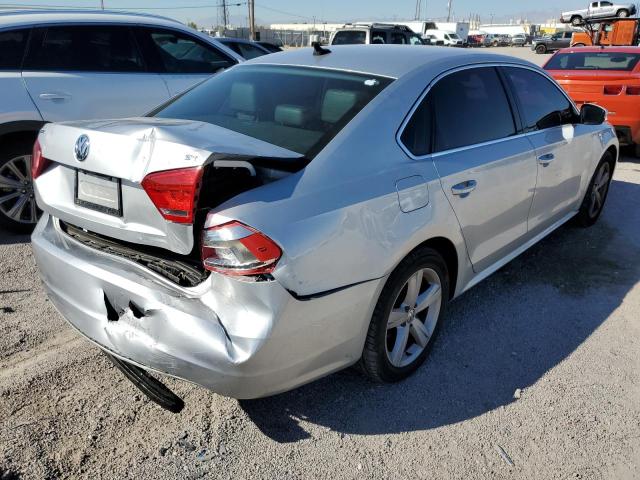 Photo 4 from auction – 2014 VOLKSWAGEN PASSAT SE with VIN 1VWBP7A32EC009971