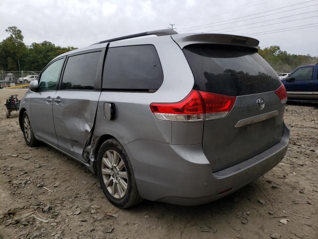Photo 3 from auction – 2011 TOYOTA SIENNA XLE with VIN 5TDYK3DC5BS064179