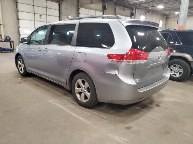 Photo 3 from auction – 2011 TOYOTA SIENNA LE with VIN 5TDKK3DC8BS075764