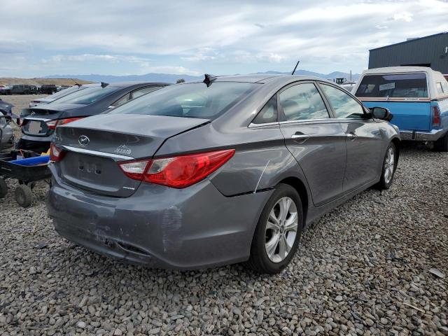 Photo 4 from auction – 2012 HYUNDAI SONATA SE with VIN 5NPEC4ACXCH405609