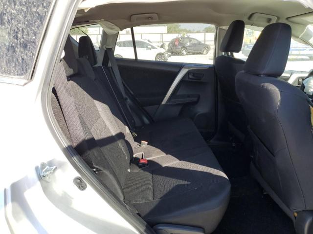 Photo 6 from auction – 2015 TOYOTA RAV4 LE with VIN 2T3BFREV2FW313720
