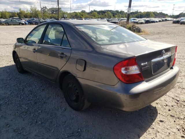 Photo 3 from auction – 2003 TOYOTA CAMRY with VIN 4T1BE32K83U689305