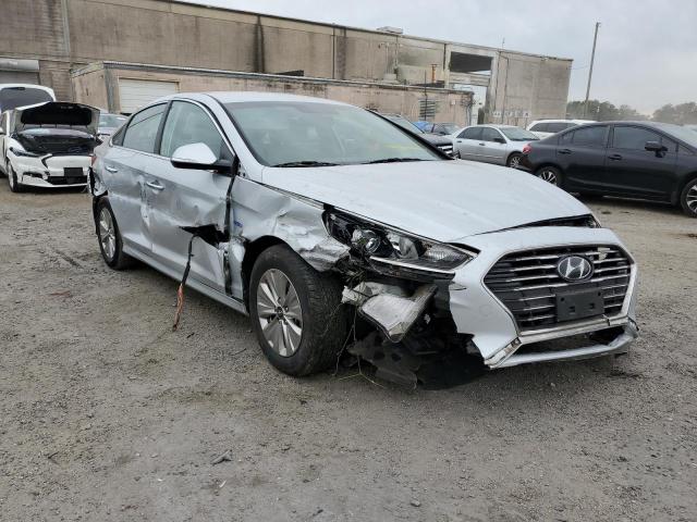 Photo 1 from auction – 2018 HYUNDAI SONATA HYB with VIN KMHE24L34JA082576