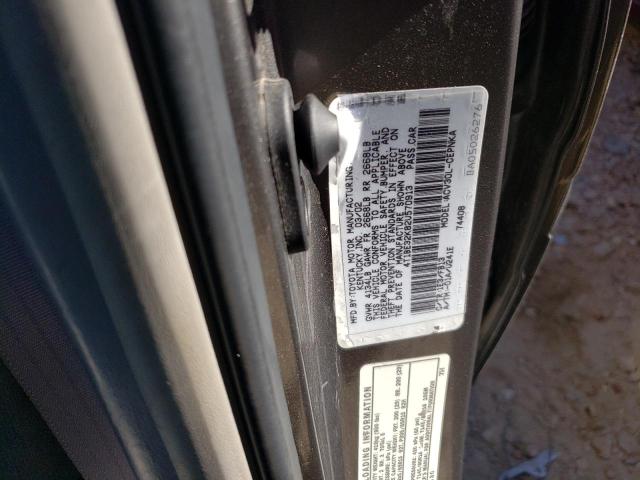 Photo 10 from auction – 2002 TOYOTA CAMRY LE with VIN 4T1BE32K82U570913