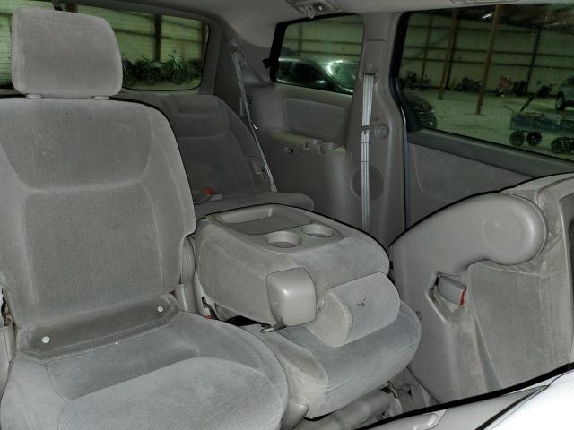 Photo 6 from auction – 2005 TOYOTA SIENNA CE with VIN 5TDZA23C05S238912