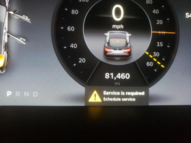 Photo 8 from auction – 2014 TESLA MODEL S with VIN 5YJSA1H17EFP52019