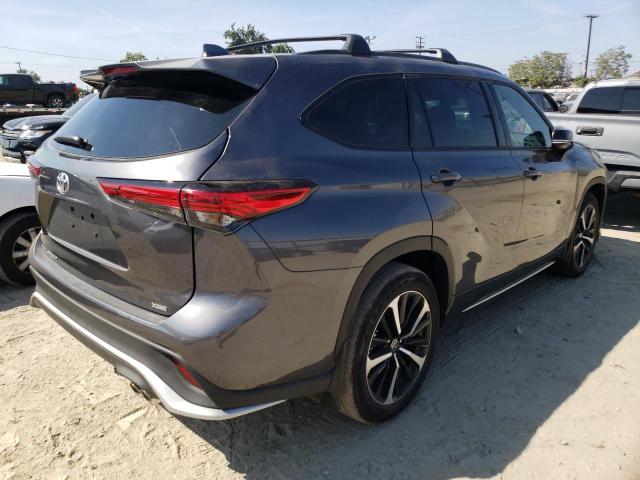 Photo 4 from auction – 2022 TOYOTA HIGHLANDER with VIN 5TDJZRAH3NS117014