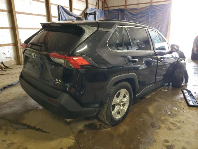 Photo 4 from auction – 2021 TOYOTA RAV4 XLE with VIN 2T3P1RFV7MC189199