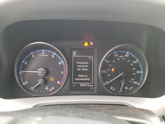Photo 8 from auction – 2018 TOYOTA RAV4 with VIN 2T3BFREV3JW740638
