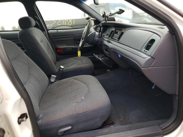 Photo 5 from auction – 2000 FORD CROWN VICT with VIN 2FAFP71W8YX195379