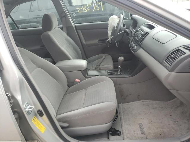 Photo 5 from auction – 2005 TOYOTA CAMRY LE with VIN 4T1BE30K95U984967