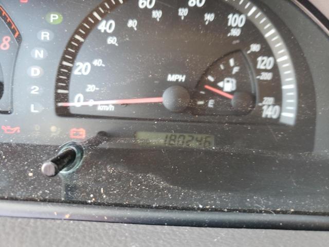 Photo 8 from auction – 2002 TOYOTA CAMRY LE with VIN 4T1BE32K82U570913