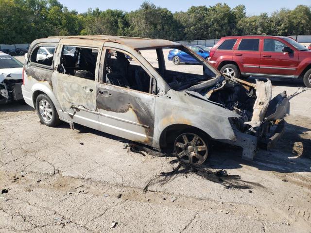 Photo 10 from auction – 2010 CHRYSLER TOWN & COU with VIN 2A4RR5D1XAR376039