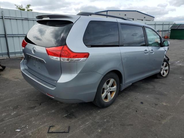 Photo 4 from auction – 2012 TOYOTA SIENNA LE with VIN 5TDKK3DC5CS273106