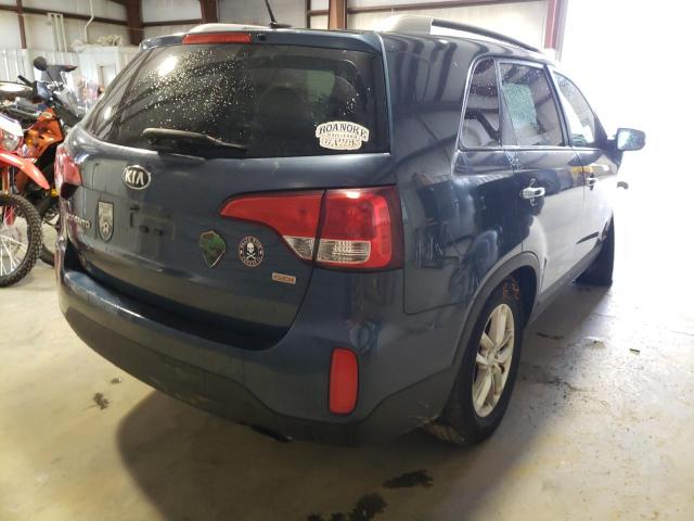 Photo 4 from auction – 2015 KIA SORENTO LX with VIN 5XYKTDA77FG591028