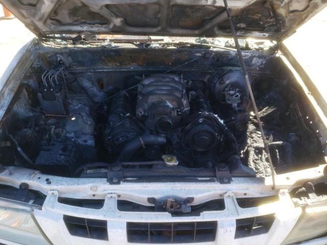 Photo 7 from auction – 2004 ISUZU RODEO S with VIN 4S2CK58Y144310305
