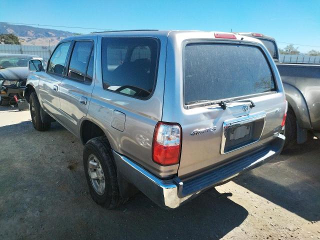 Photo 3 from auction – 2002 TOYOTA 4RUNNER SR with VIN JT3GN86R420259571