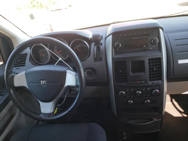 Photo 9 from auction – 2010 DODGE GRAND CARA with VIN 2D4RN4DE4AR226865