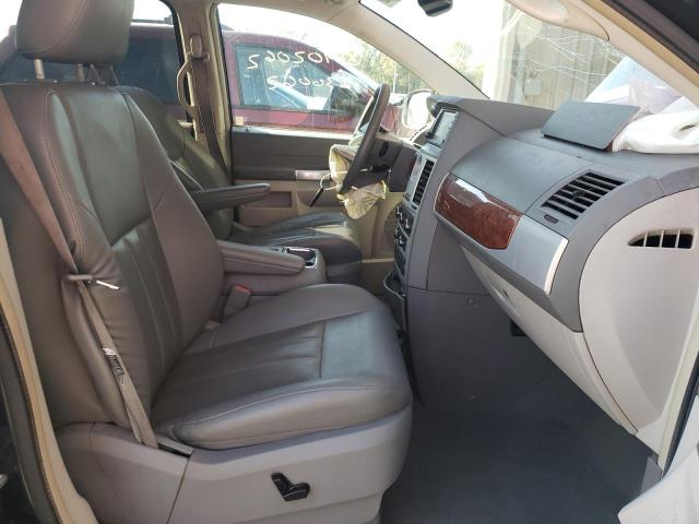 Photo 5 from auction – 2008 CHRYSLER TOWN & COU with VIN 2A8HR54P38R754050
