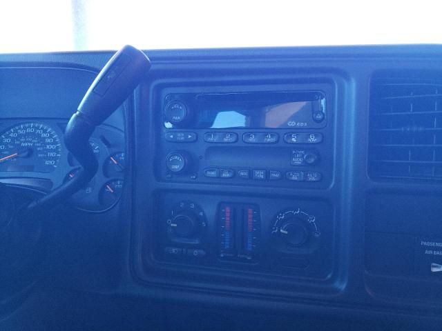 Photo 9 from auction – 2003 CHEVROLET SILVERADO with VIN 1GCEC14V23Z240711