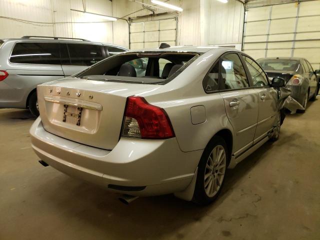 Photo 4 from auction – 2011 VOLVO S40 T5 with VIN YV1672MS5B2546095