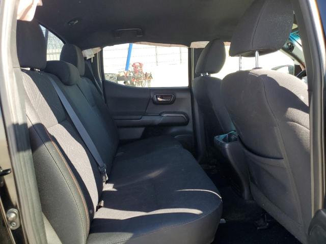 Photo 6 from auction – 2017 TOYOTA TACOMA DOU with VIN 3TMAZ5CN3HM030682