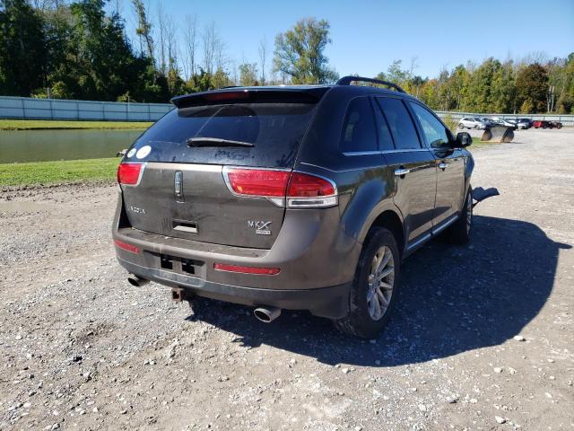 Photo 4 from auction – 2011 LINCOLN MKX with VIN 2LMDJ8JK3BBJ22284