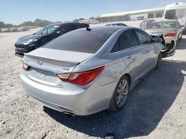 Photo 4 from auction – 2013 HYUNDAI SONATA SE with VIN 5NPEC4AB5DH560044