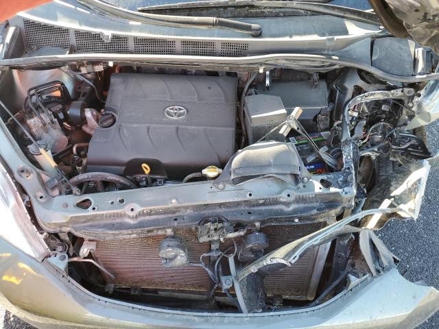 Photo 7 from auction – 2012 TOYOTA SIENNA XLE with VIN 5TDYK3DC2CS217621