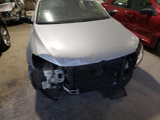Photo 9 from auction – 2013 VOLKSWAGEN JETTA BASE with VIN 3VW2K7AJXDM310935