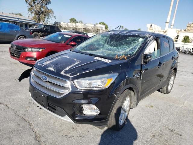 Photo 2 from auction – 2017 FORD ESCAPE SE with VIN 1FMCU0G95HUE57408