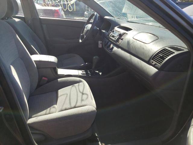 Photo 5 from auction – 2002 TOYOTA CAMRY LE with VIN 4T1BE32K82U570913