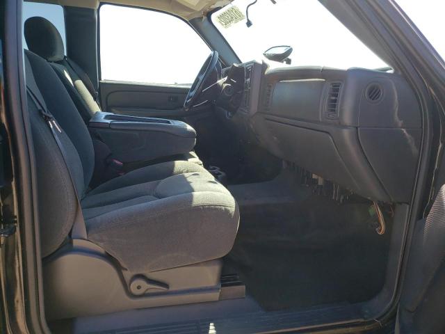 Photo 5 from auction – 2004 CHEVROLET SILVERADO with VIN 2GCEK19V541181286