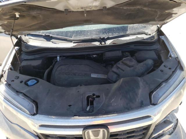 Photo 7 from auction – 2017 HONDA RIDGELINE with VIN 5FPYK3F70HB023446