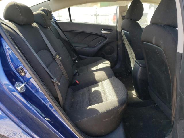 Photo 6 from auction – 2017 KIA FORTE LX with VIN 3KPFK4A7XHE080269