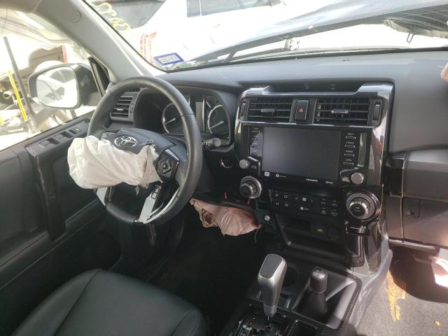 Photo 9 from auction – 2020 TOYOTA 4RUNNER SR with VIN JTEBU5JR8L5756508