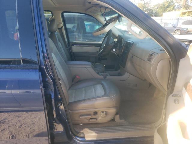 Photo 5 from auction – 2004 FORD EXPLORER E with VIN 1FMZU74WX4UA44228