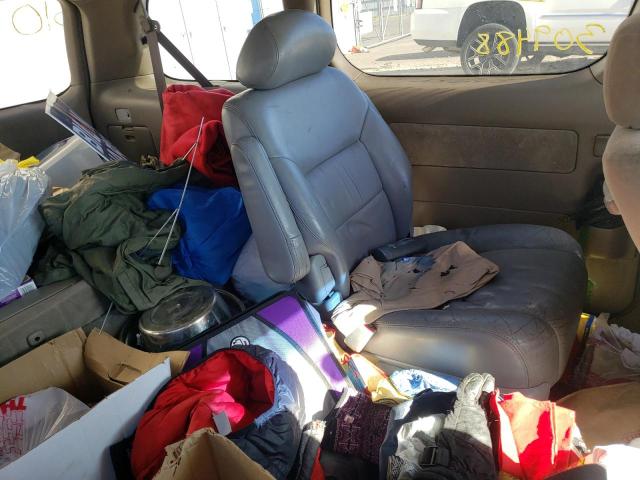 Photo 6 from auction – 2002 TOYOTA SIENNA LE with VIN 4T3ZF13C92U447894
