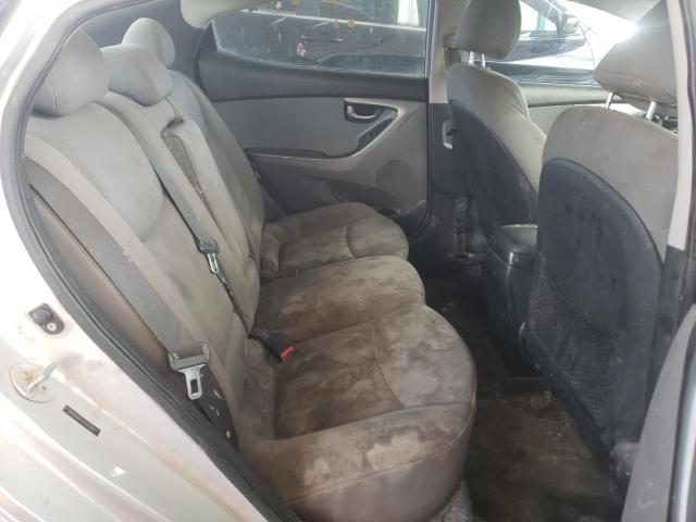 Photo 6 from auction – 2012 HYUNDAI ELANTRA GL with VIN 5NPDH4AE4CH073827