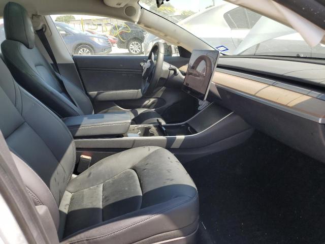Photo 5 from auction – 2019 TESLA MODEL 3 with VIN 5YJ3E1EBXKF511993