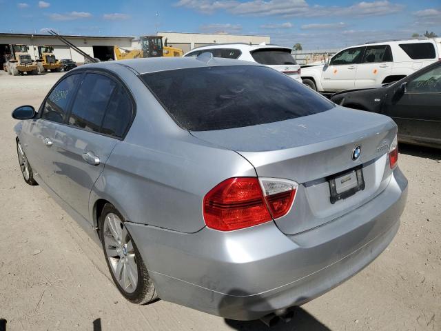Photo 3 from auction – 2006 BMW 325 I AUTO with VIN WBAVB175X6NK30161
