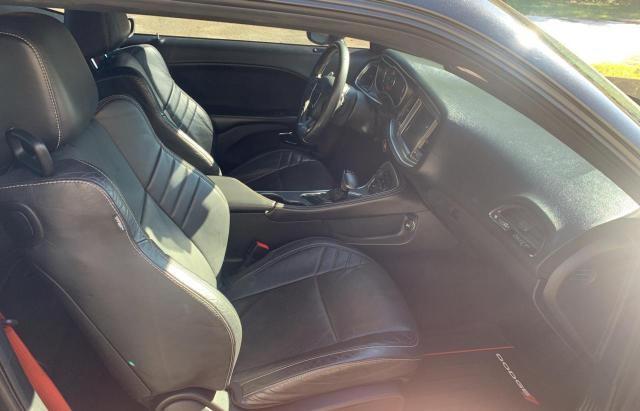 Photo 5 from auction – 2015 DODGE CHALLENGER with VIN 2C3CDZC98FH713849